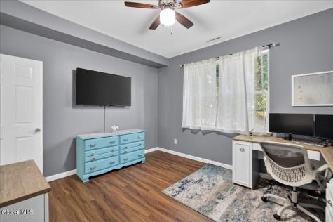 4703 S Foxwood Drive Clifton Park NY 12065