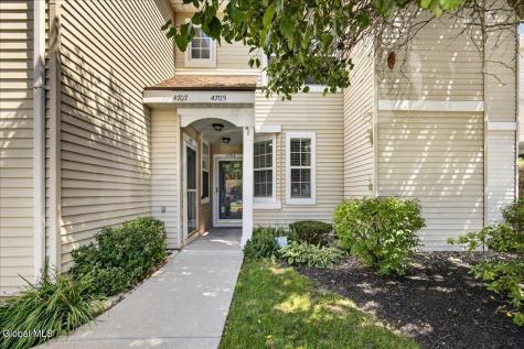 4703 S Foxwood Drive Clifton Park NY 12065