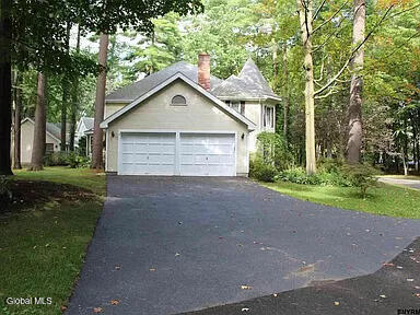 5 Sicada Street Saratoga Springs NY 12866