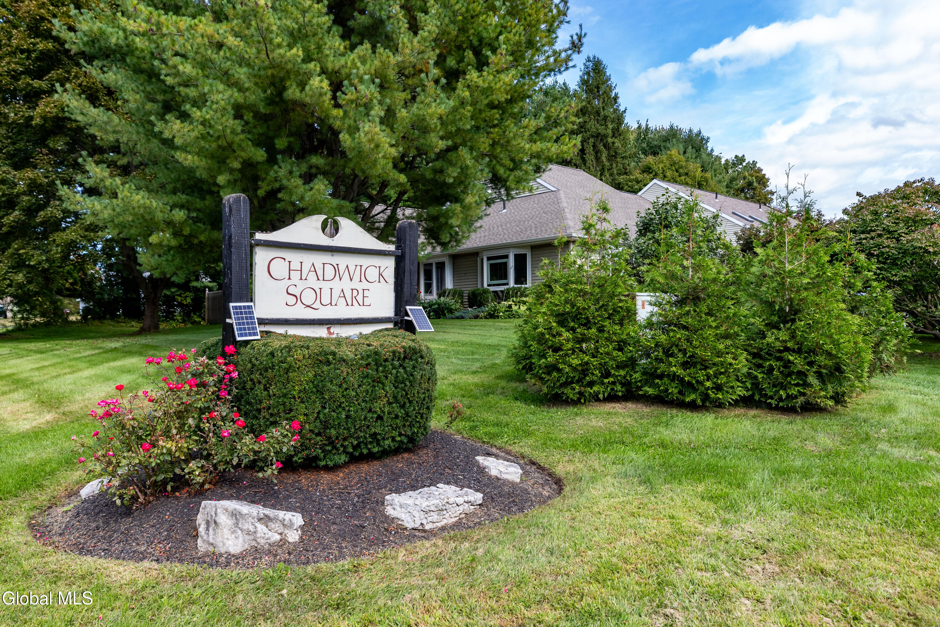 21 Standish Drive Glenmont NY 12077