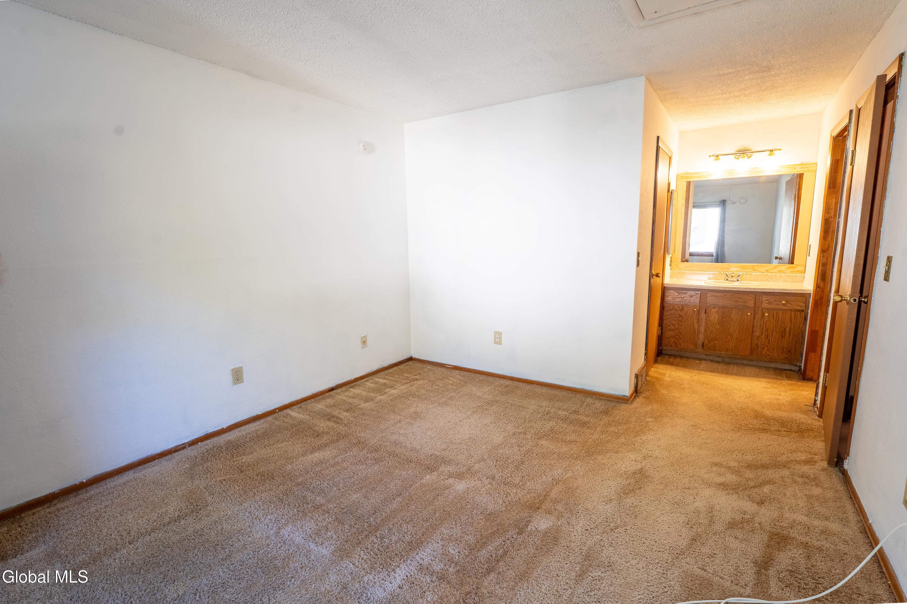 214 Yorktown Drive Clifton Park NY 12065