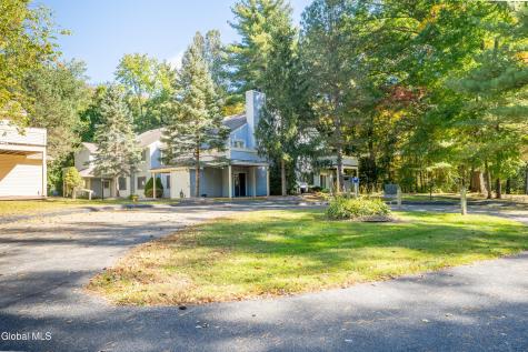 214 Yorktown Drive Clifton Park NY 12065