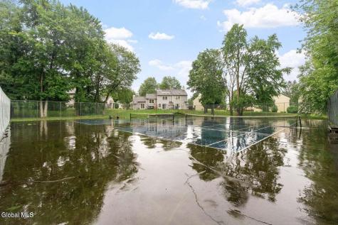 214 Yorktown Drive Clifton Park NY 12065