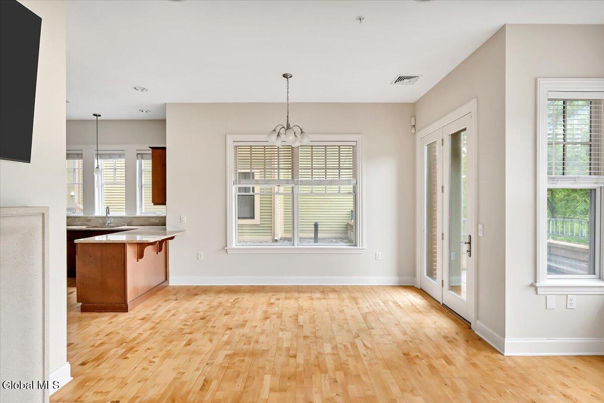 30 Whistler Court Saratoga Springs NY 12866