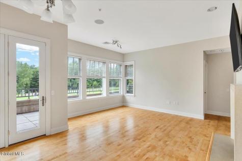 30 Whistler Court Saratoga Springs NY 12866