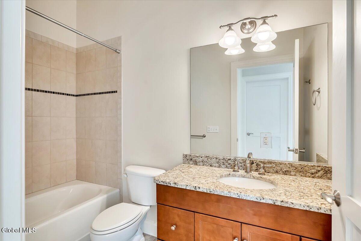 30 Whistler Court Saratoga Springs NY 12866
