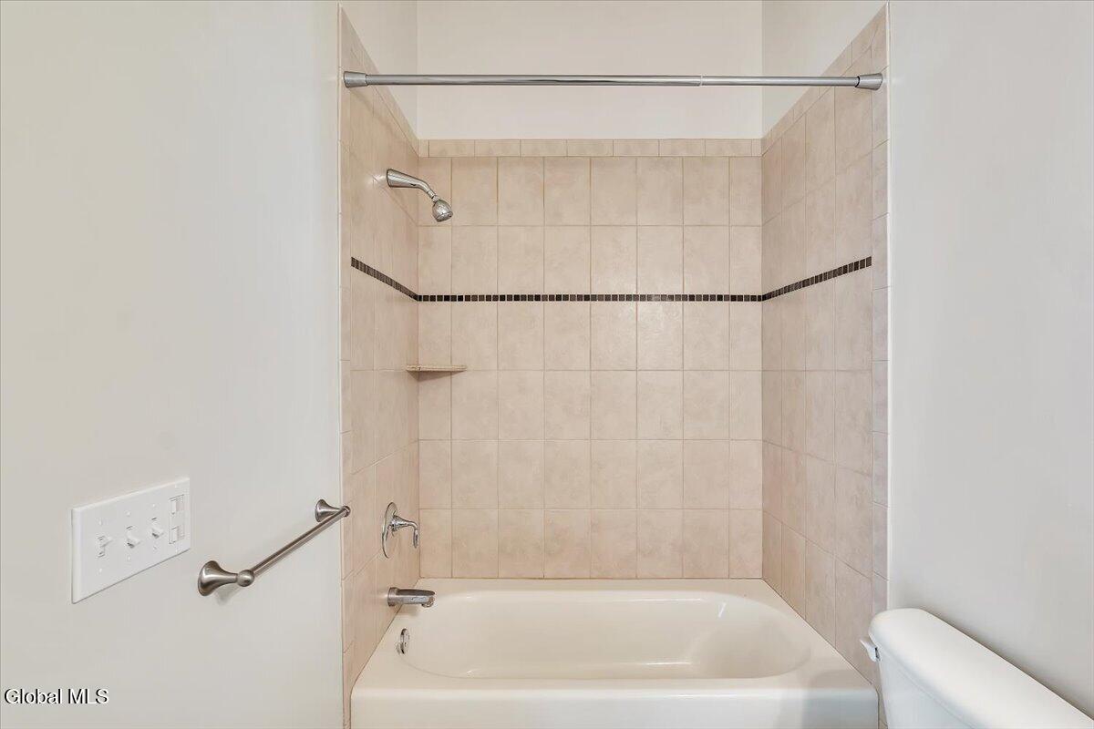 30 Whistler Court Saratoga Springs NY 12866