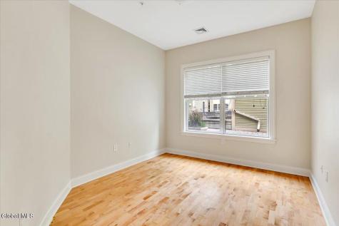 30 Whistler Court Saratoga Springs NY 12866