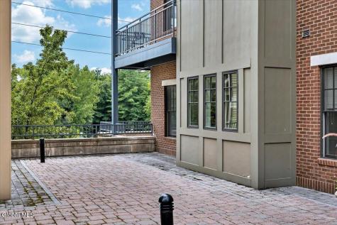 30 Whistler Court Saratoga Springs NY 12866