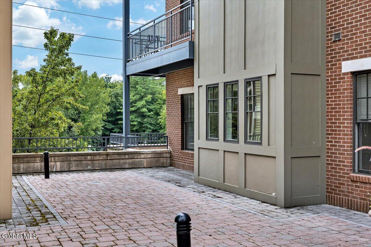30 Whistler Court Saratoga Springs NY 12866