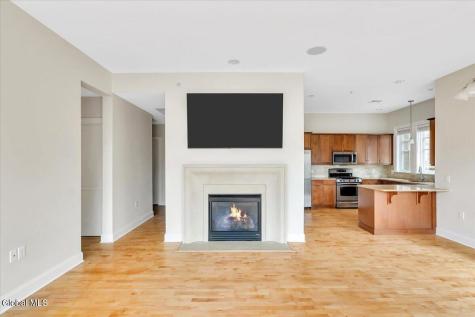 30 Whistler Court Saratoga Springs NY 12866