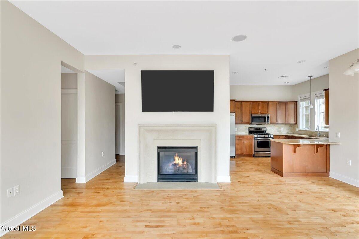 30 Whistler Court Saratoga Springs NY 12866