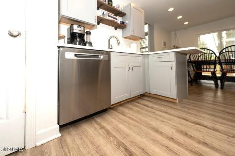 117 Garnett Lane Slingerlands NY 12159