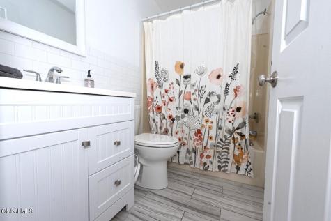117 Garnett Lane Slingerlands NY 12159
