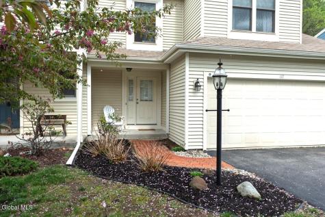 117 Garnett Lane Slingerlands NY 12159