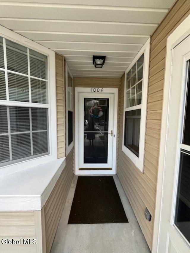 4004 S Foxwood Drive Clifton Park NY 12065