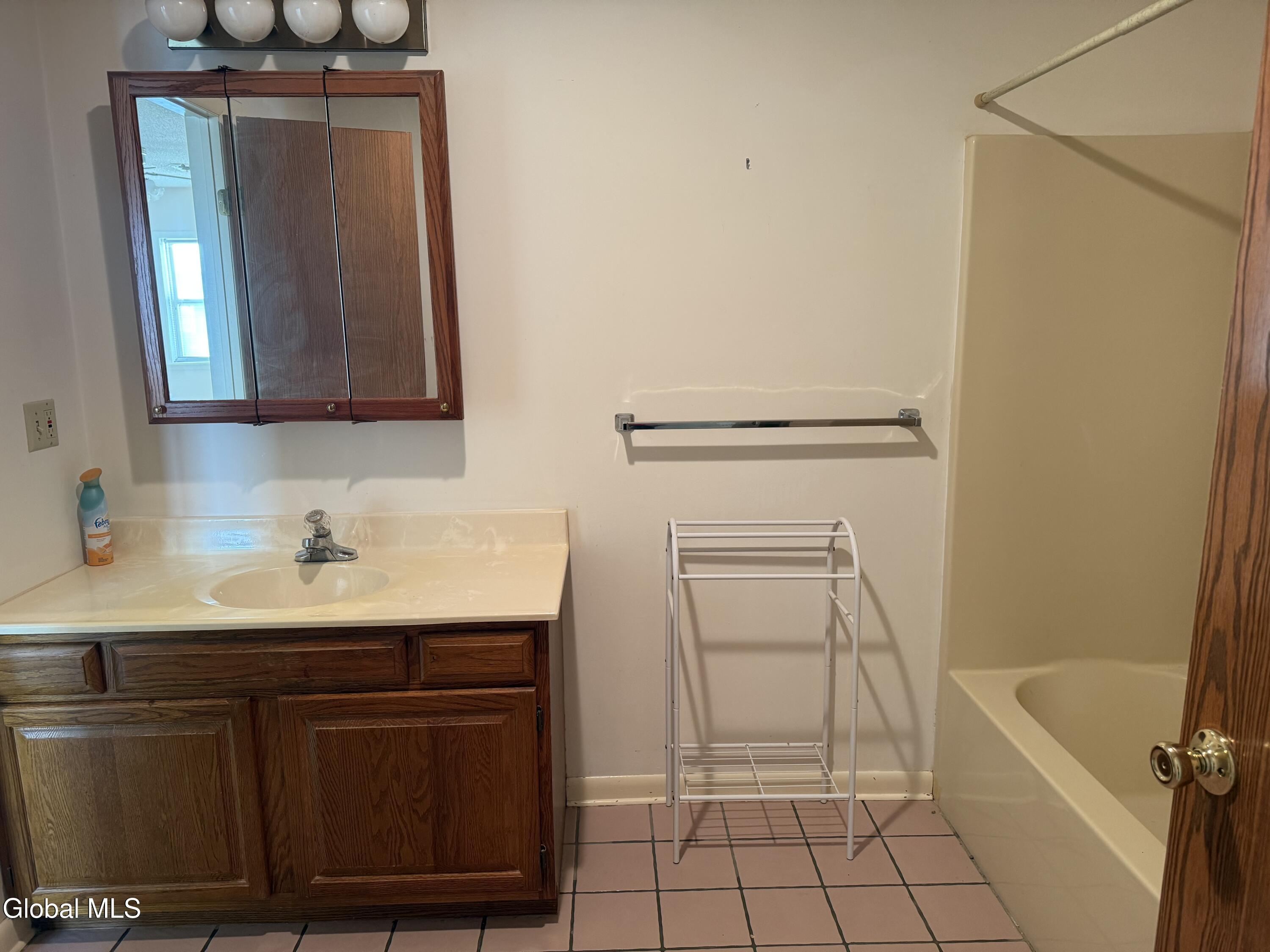 807 Cambridge Manor Drive Scotia NY 12302