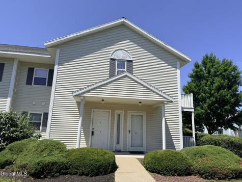 807 Cambridge Manor Drive Scotia NY 12302