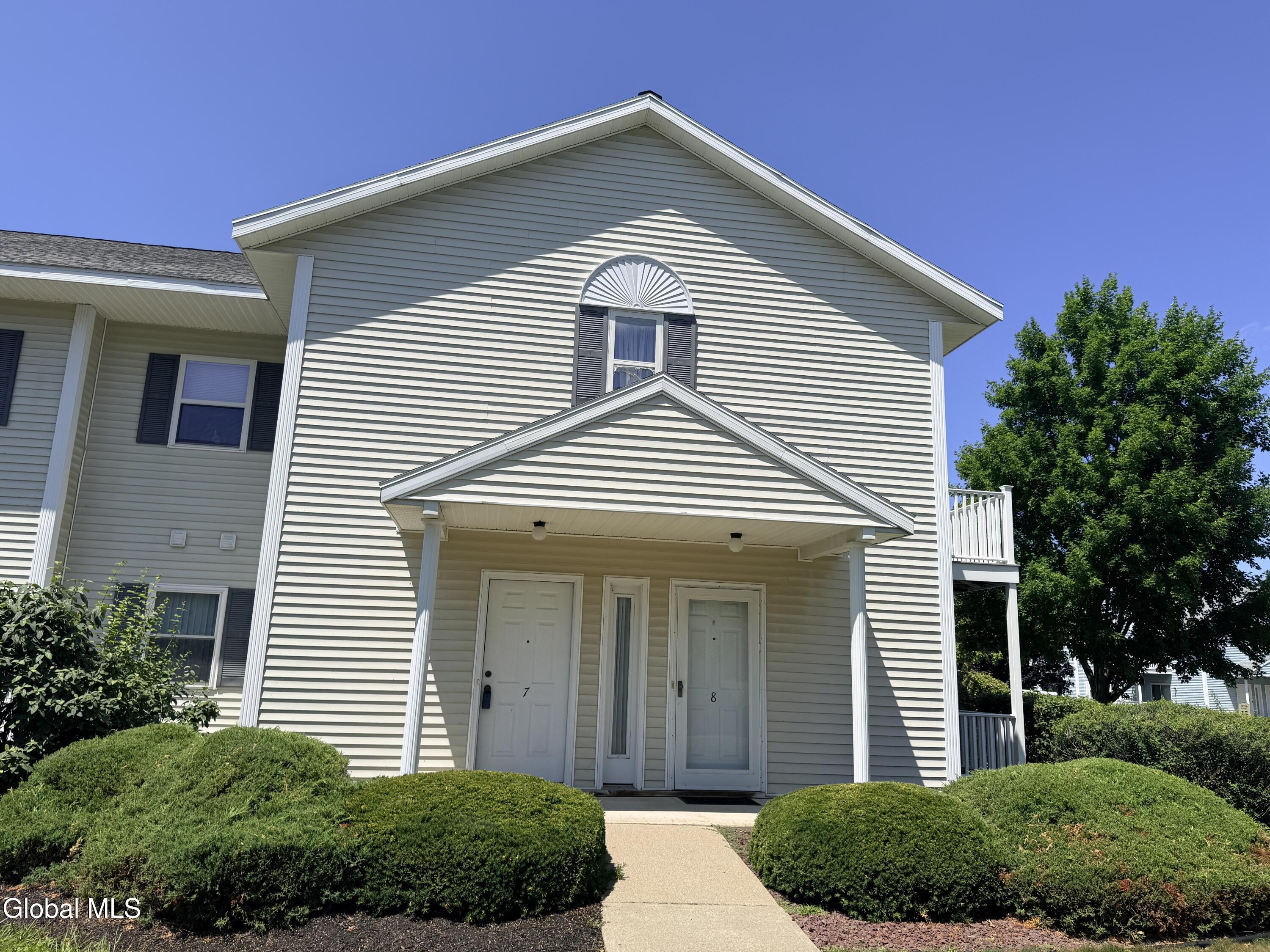 807 Cambridge Manor Drive Scotia NY 12302