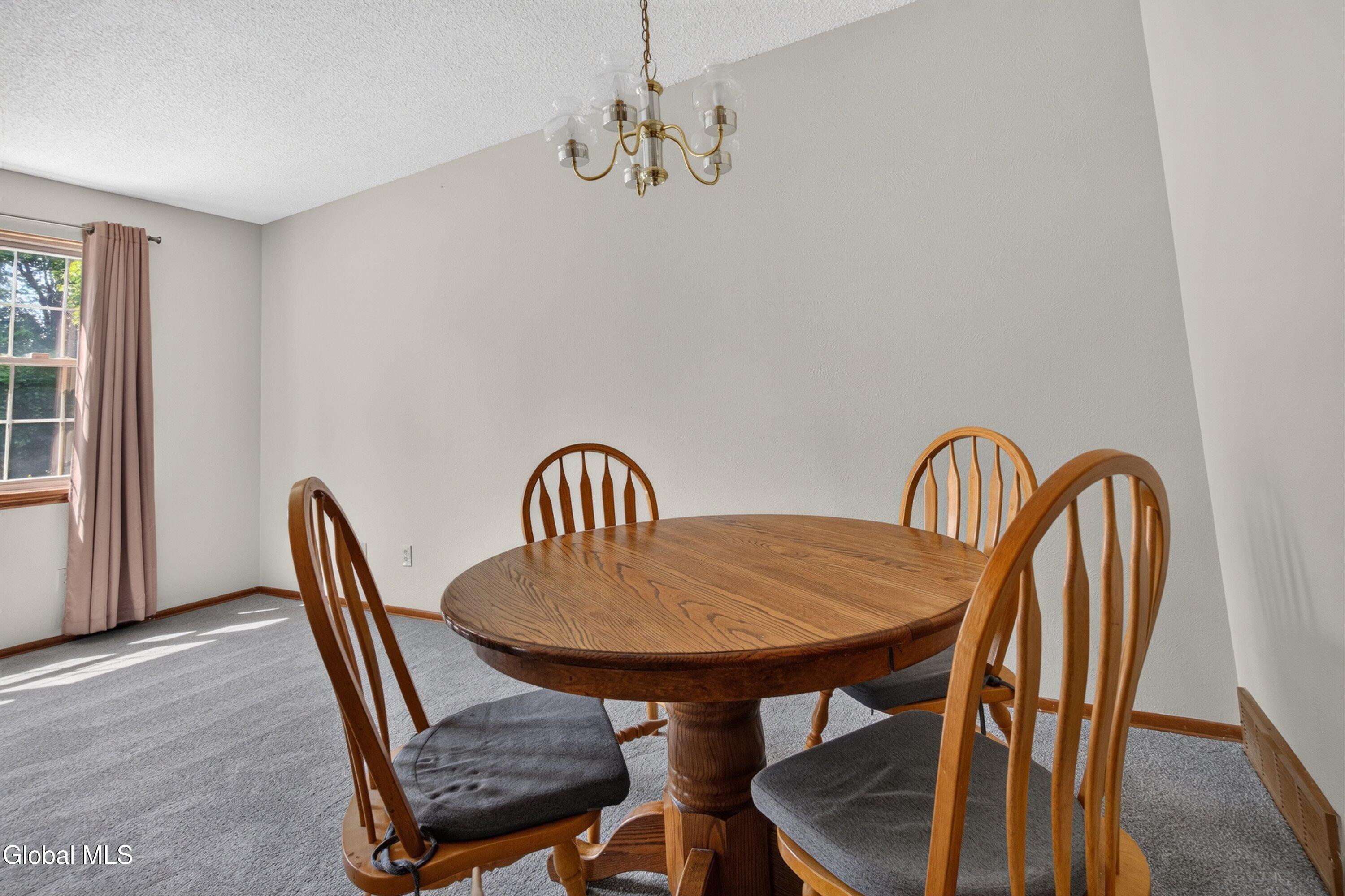 124 Monmouth Way Halfmoon NY 12065