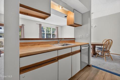124 Monmouth Way Halfmoon NY 12065