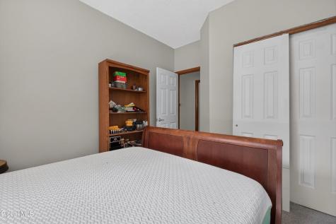 124 Monmouth Way Halfmoon NY 12065