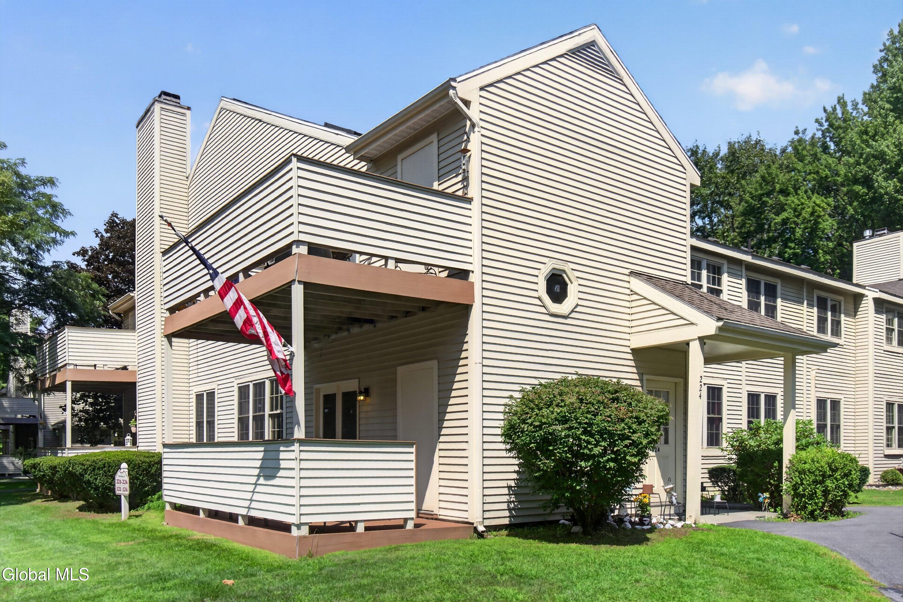 124 Monmouth Way Halfmoon NY 12065