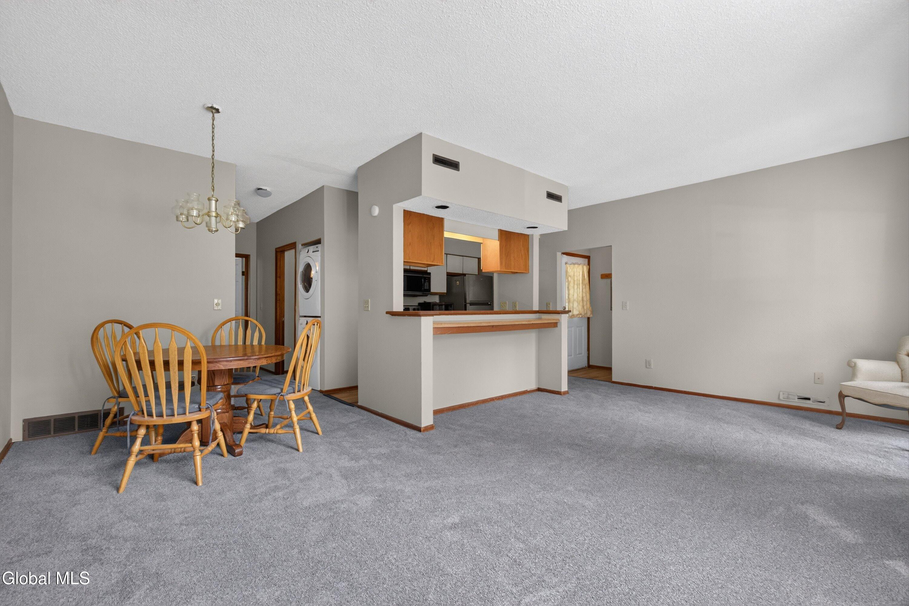 124 Monmouth Way Halfmoon NY 12065