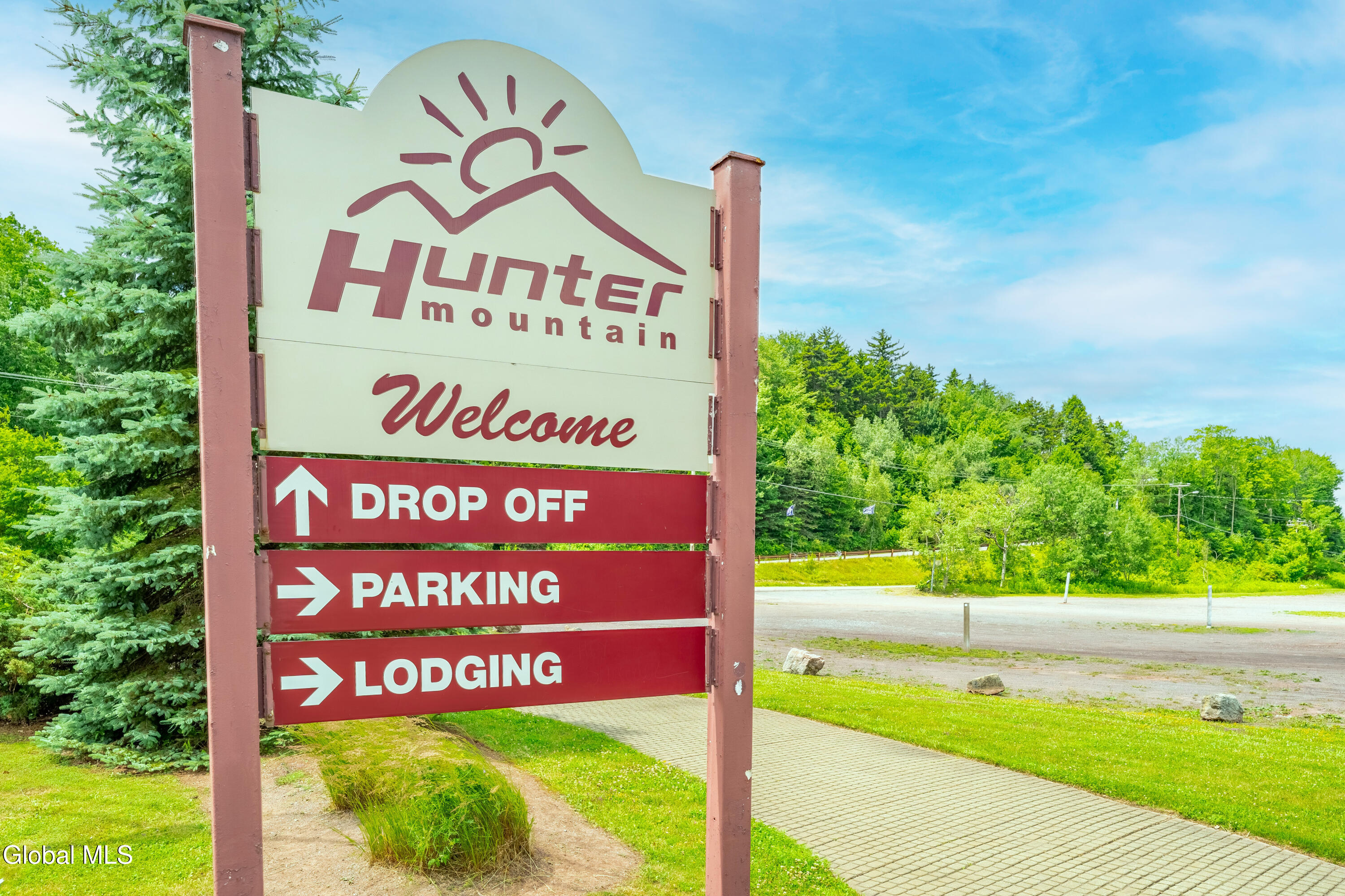 62 Liftside Drive Hunter NY 12442