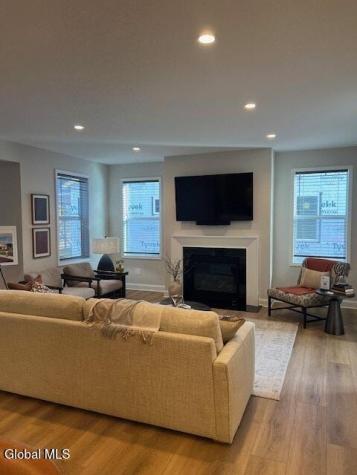 68 Daintree Drive Saratoga Springs NY 12866