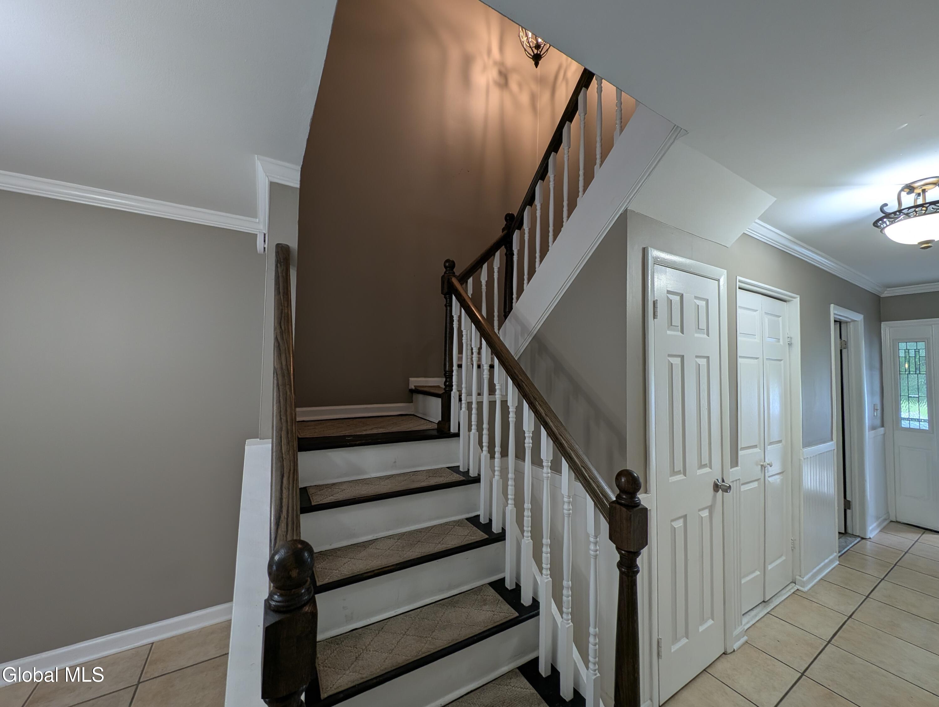 9 Chadwyck Square Cohoes NY 12047