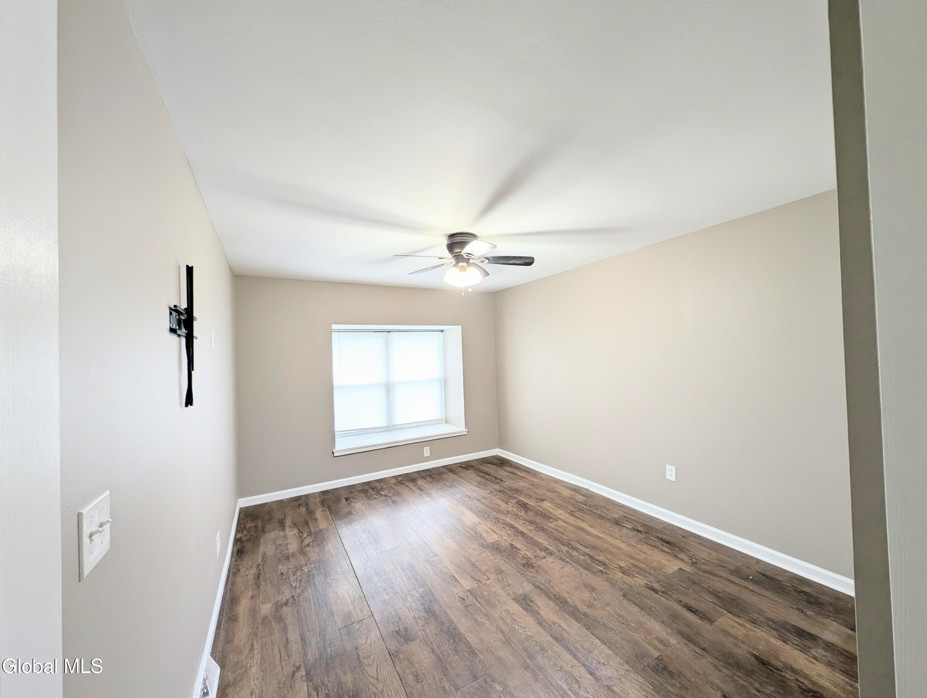 9 Chadwyck Square Cohoes NY 12047