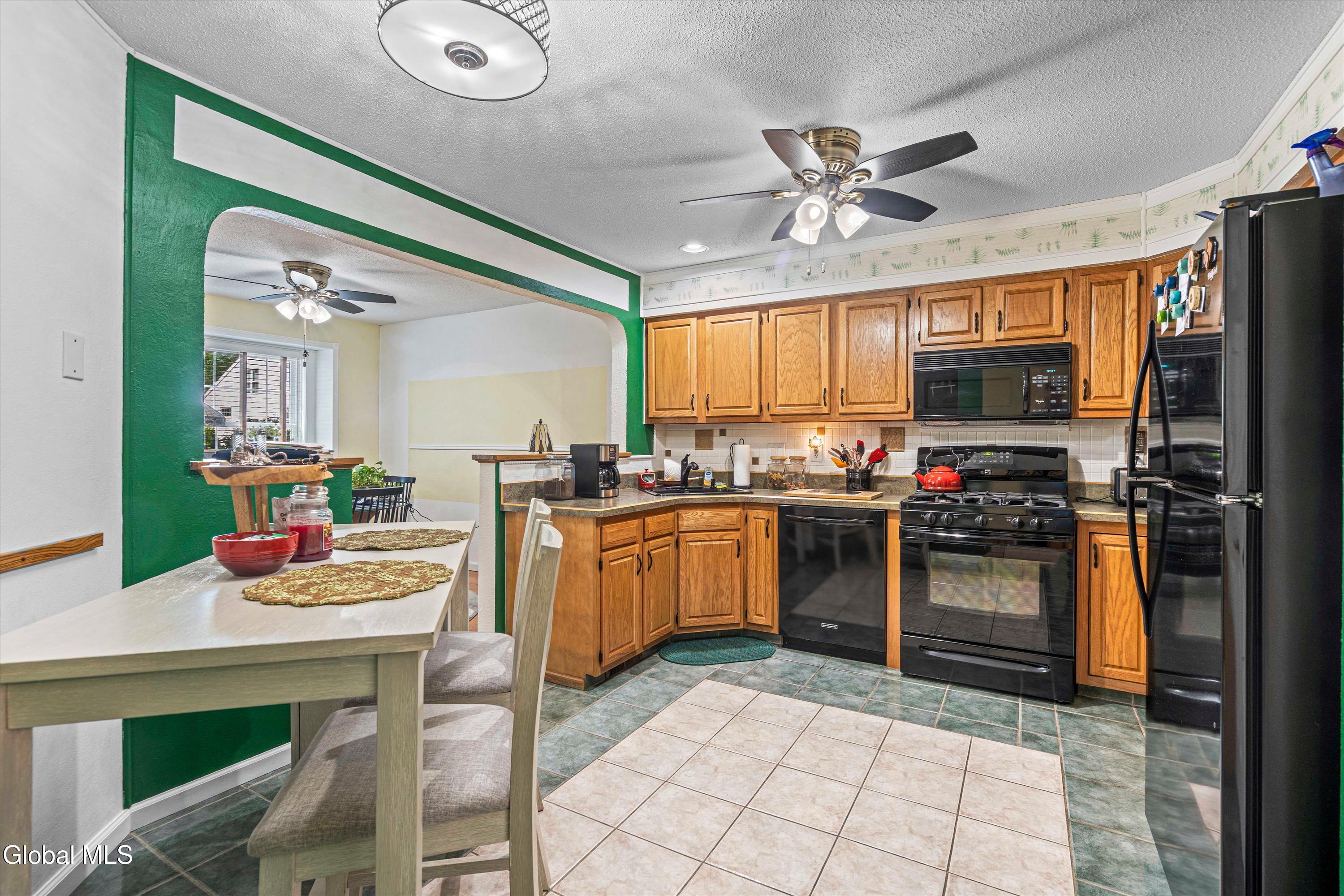 28 Cedar Court Queensbury NY 12804