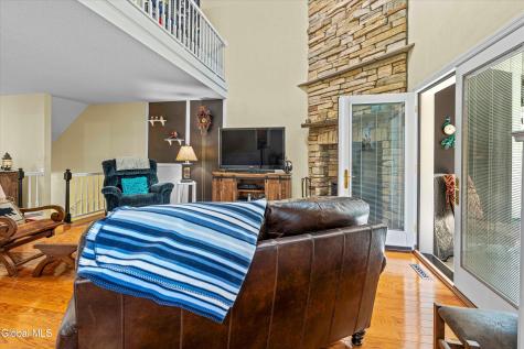 28 Cedar Court Queensbury NY 12804