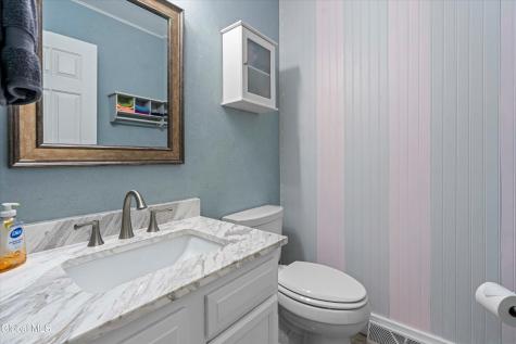 28 Cedar Court Queensbury NY 12804