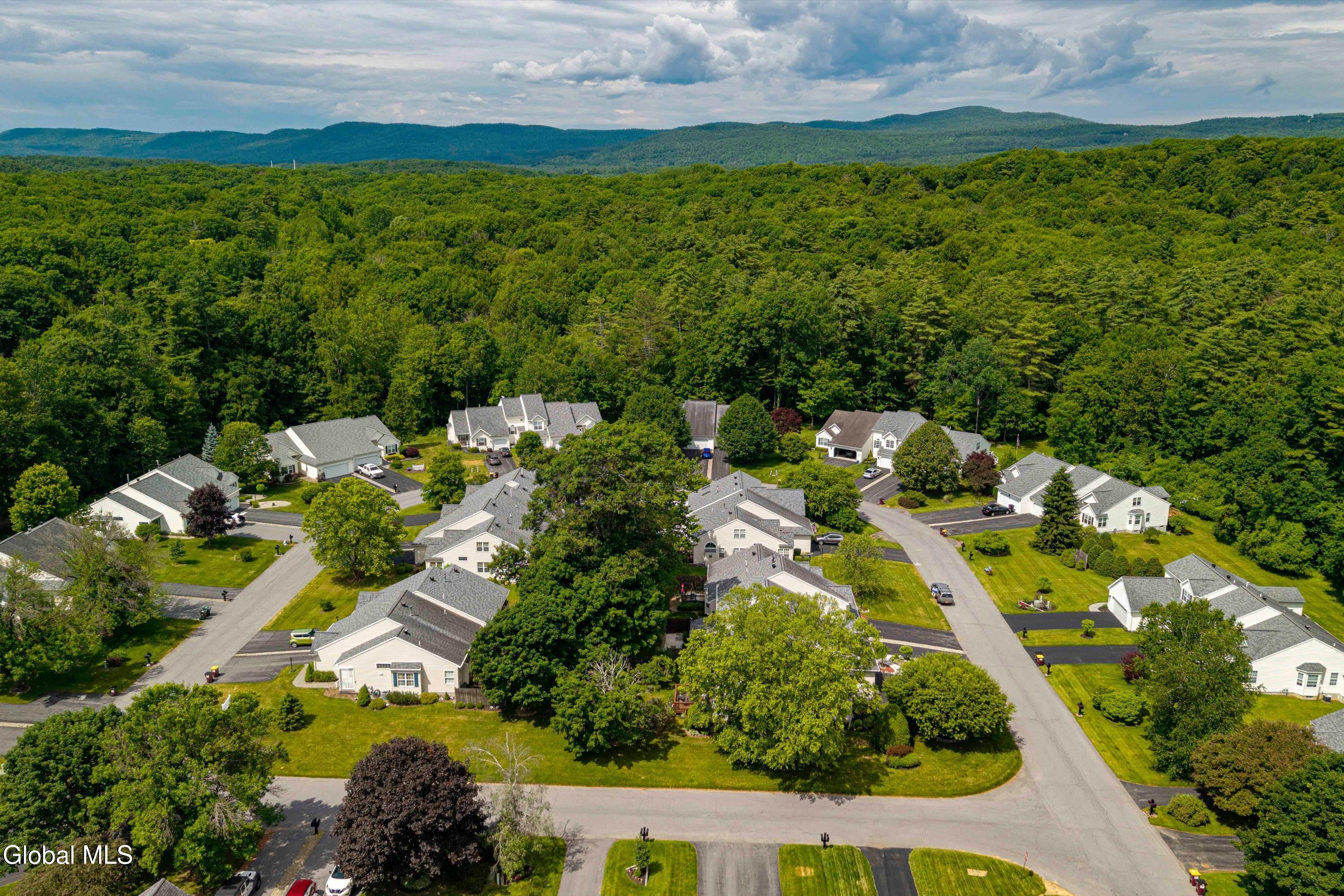 28 Cedar Court Queensbury NY 12804