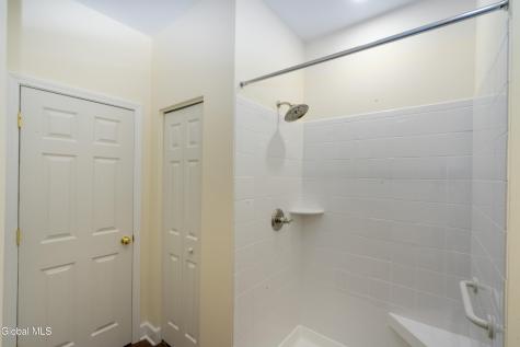 3 Anson Court Malta NY 12020