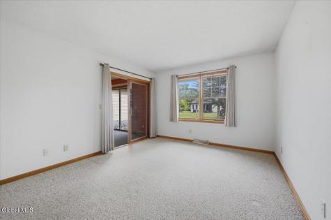 35 Walker Lane Queensbury NY 12804