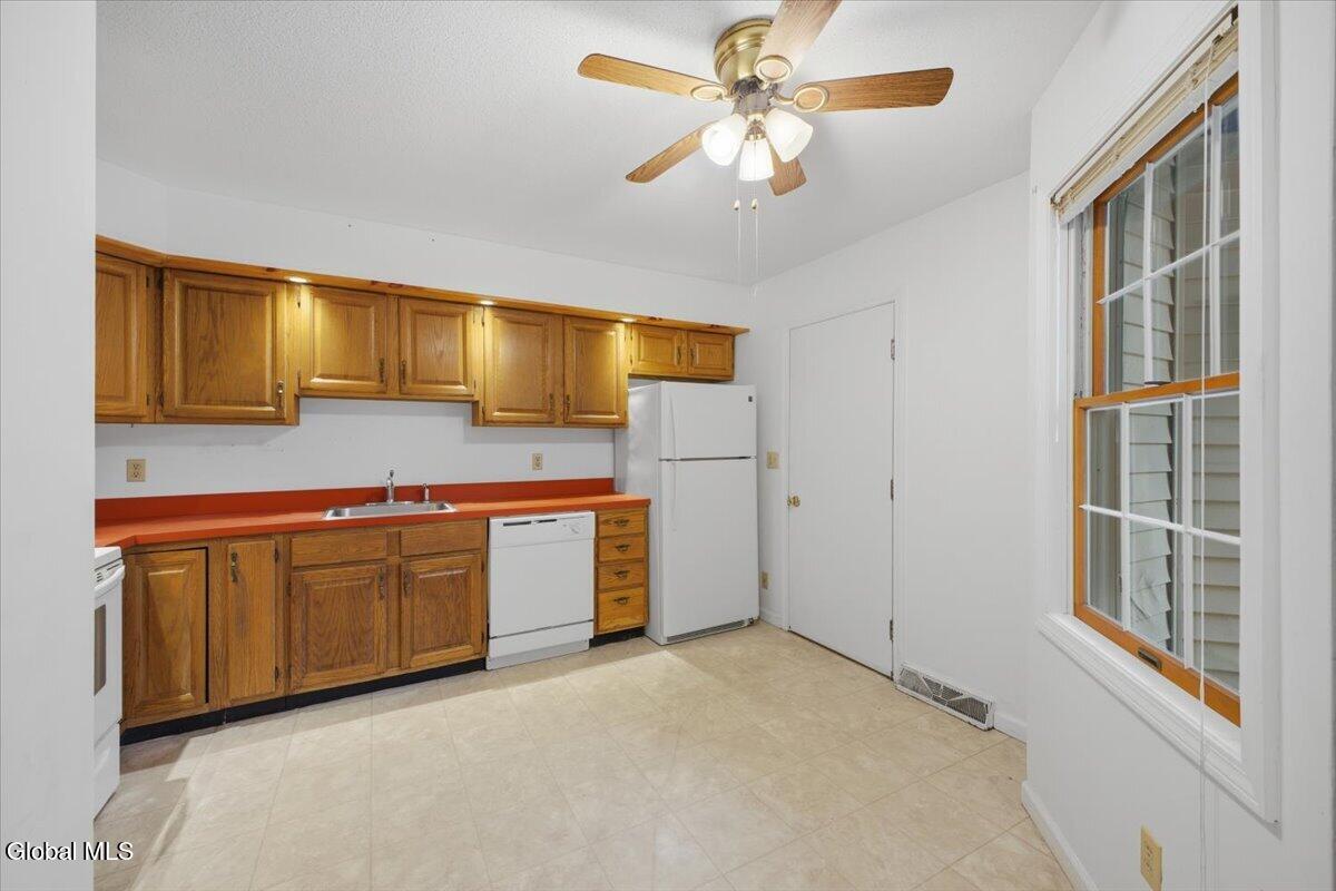 35 Walker Lane Queensbury NY 12804