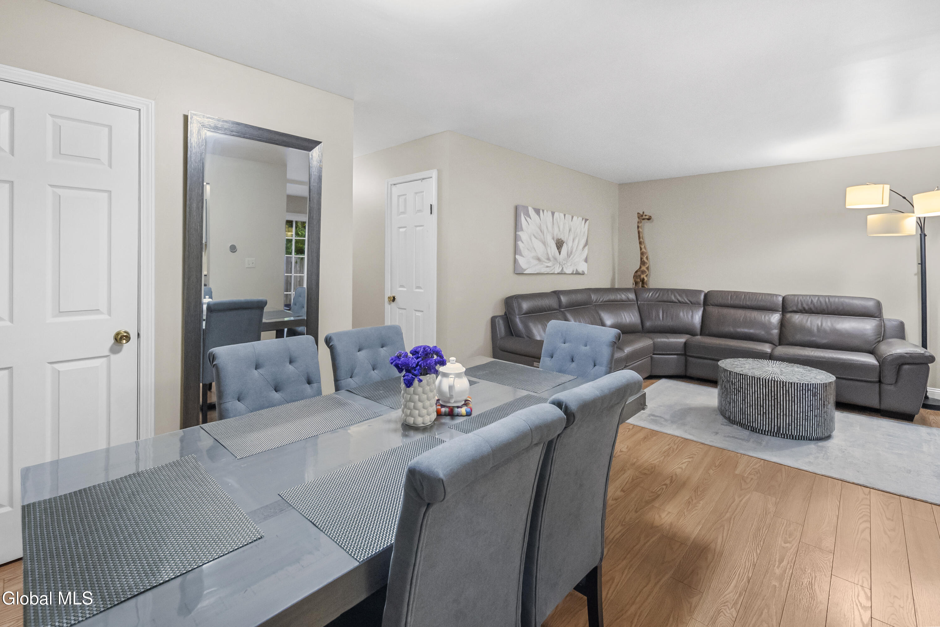 84 Velina Drive Albany NY 12203