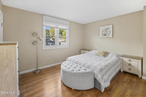 84 Velina Drive Albany NY 12203