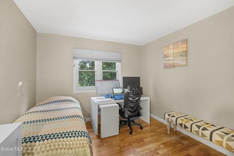 84 Velina Drive Albany NY 12203