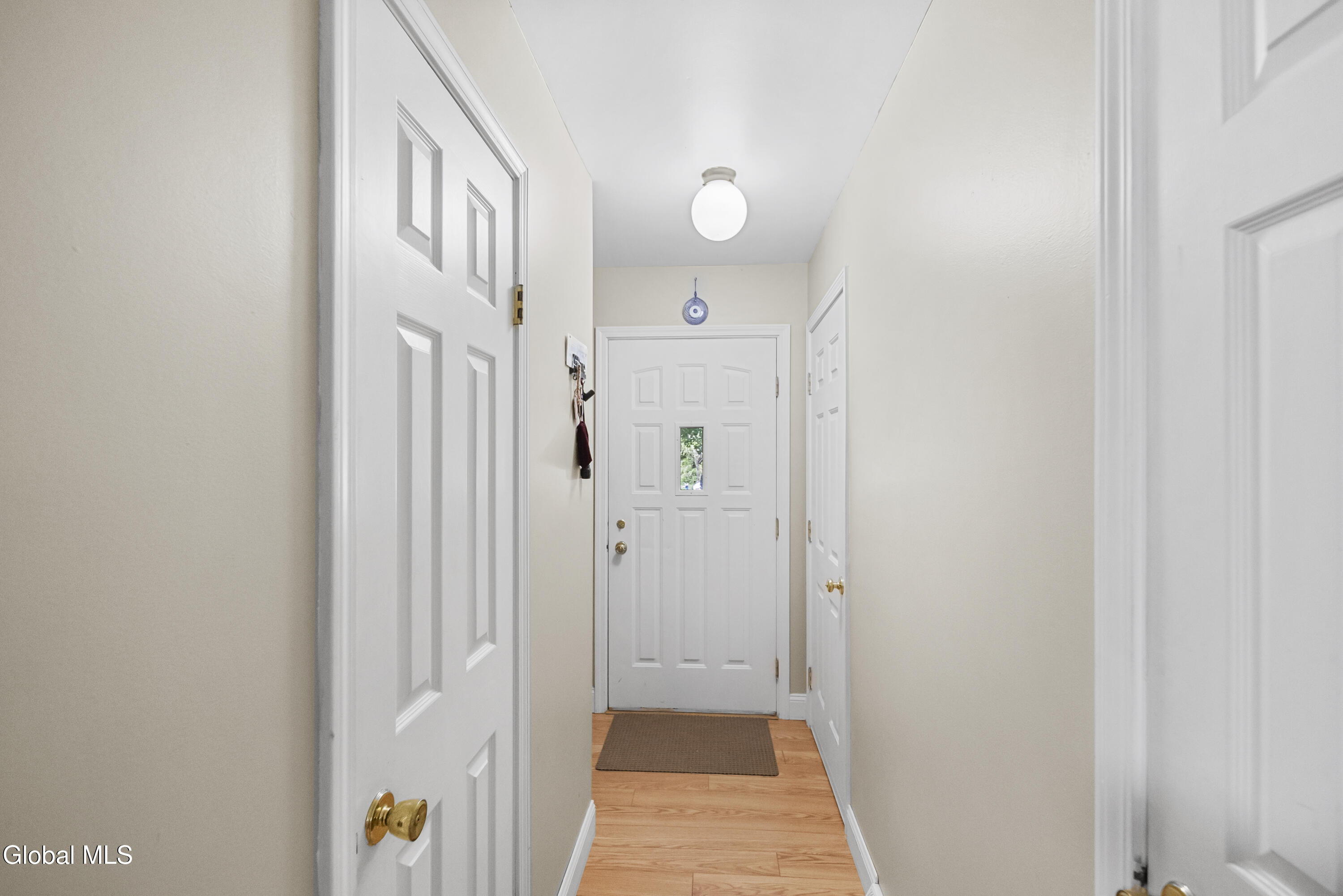 84 Velina Drive Albany NY 12203