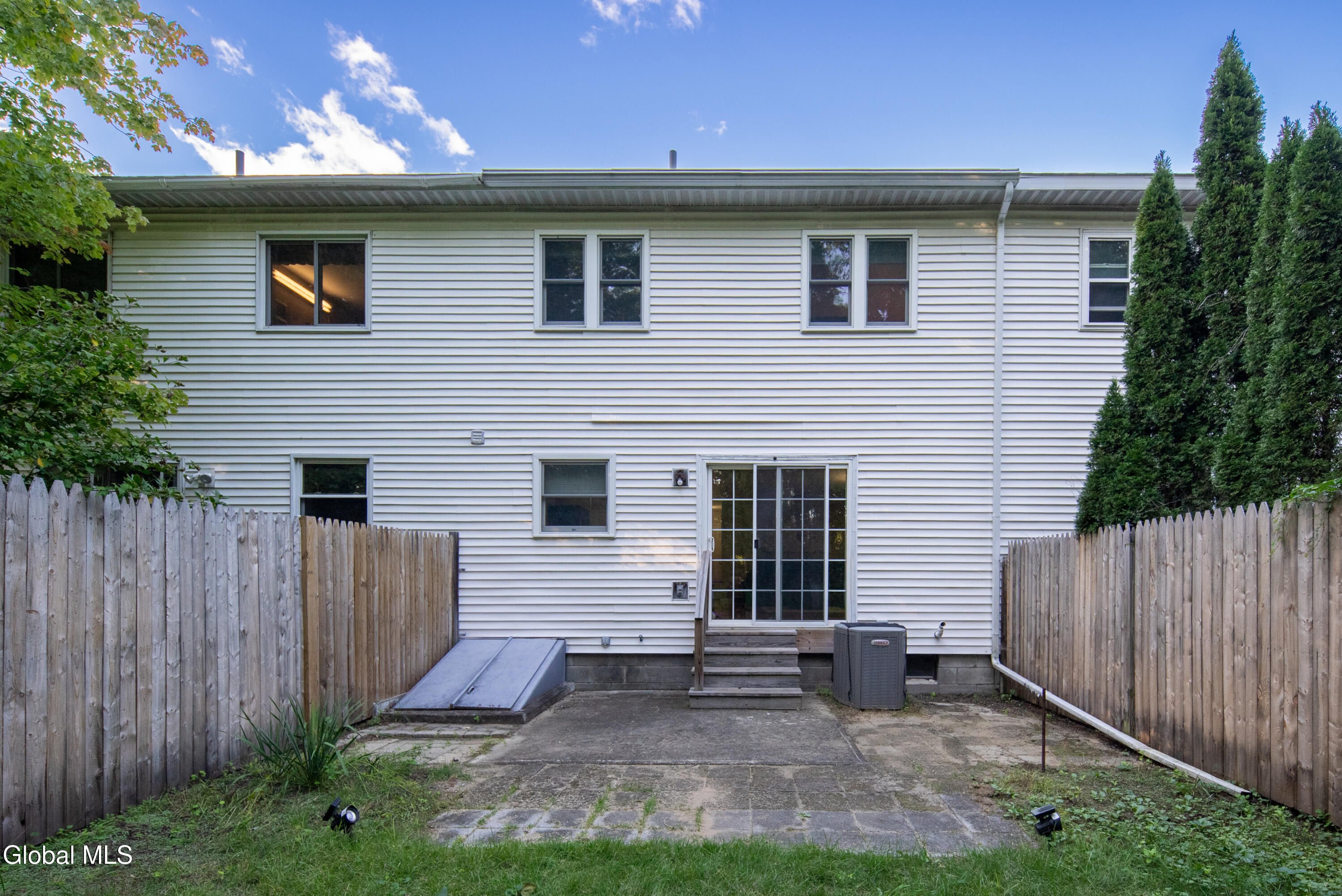 84 Velina Drive Albany NY 12203