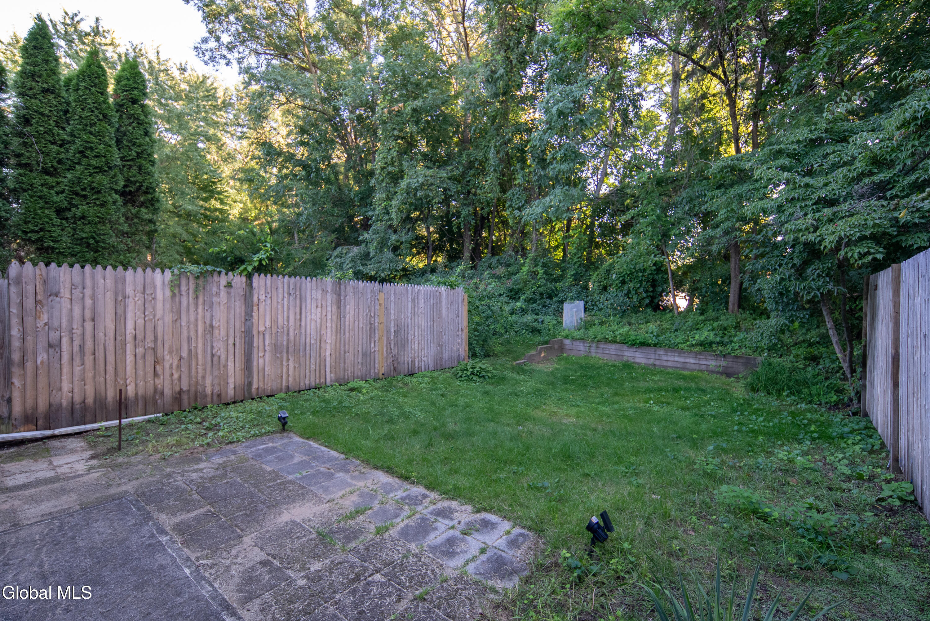 84 Velina Drive Albany NY 12203