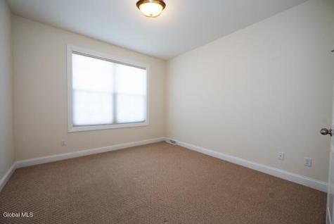 17 Canterbury Lane Delmar NY 12054
