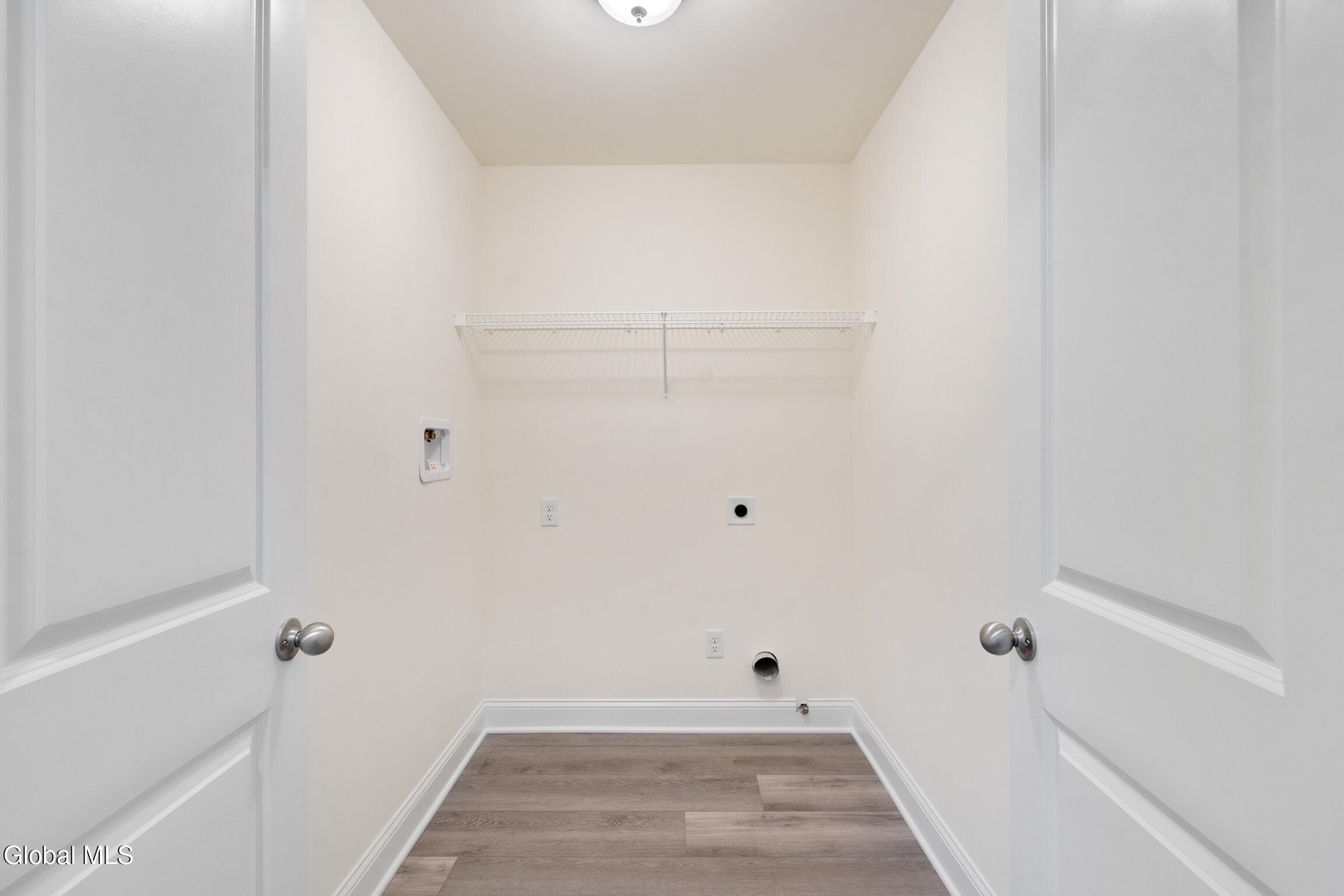 1 Hawthorne Drive Glenville NY 12302