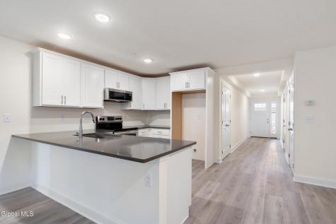 1 Hawthorne Drive Glenville NY 12302