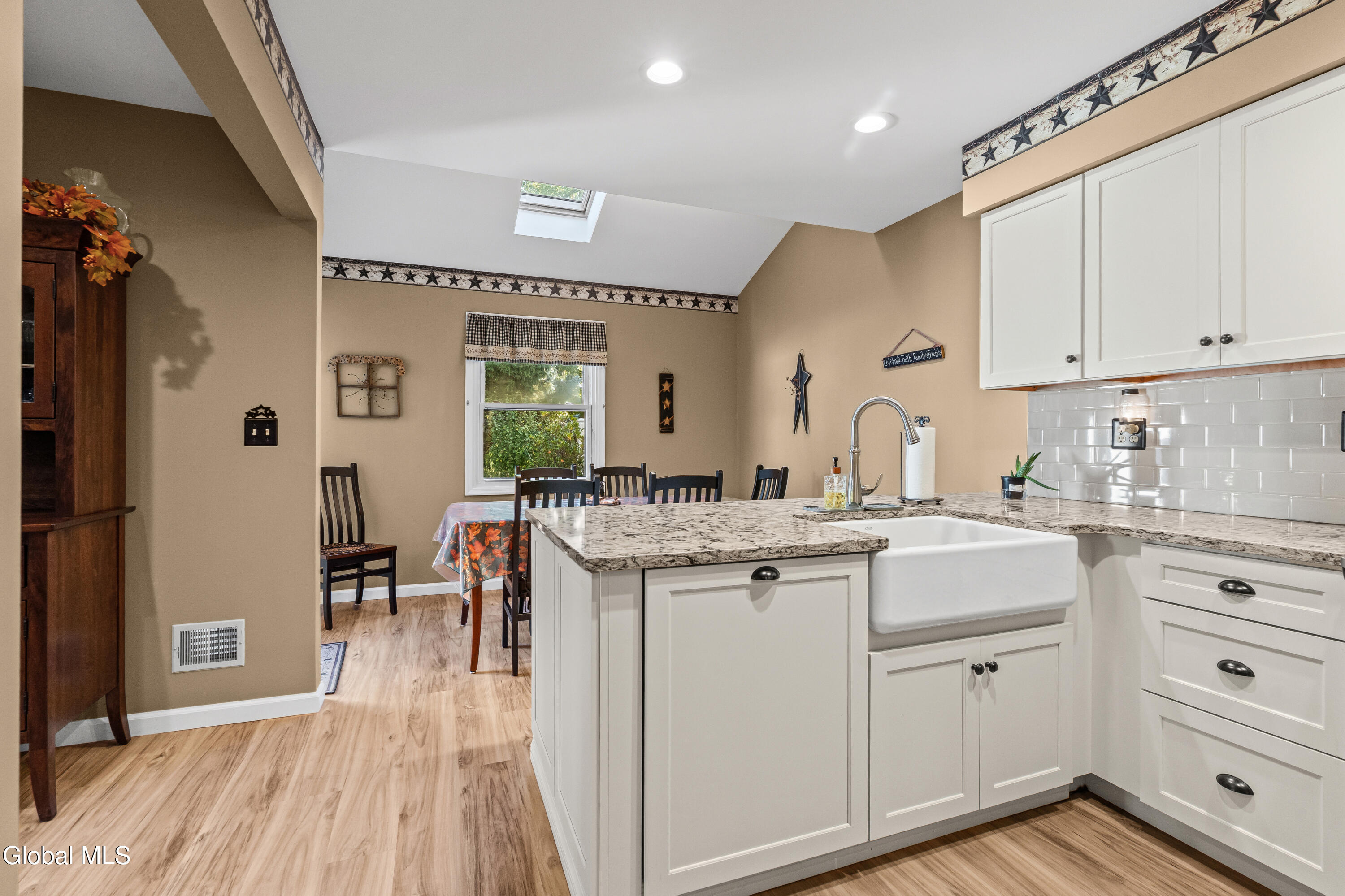 2063 Rosedale Way Guilderland NY 12303