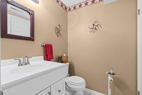 2063 Rosedale Way Guilderland NY 12303